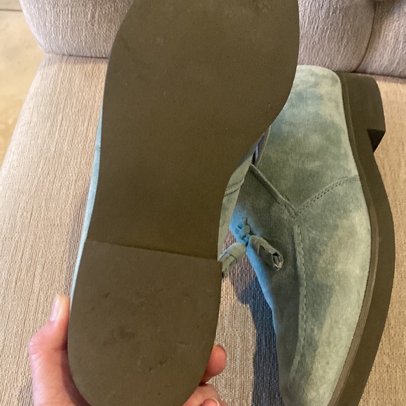 Hush Puppies EUC Suede Lt. Green Women’s Loafers - SZ 9 Perfect for Fall! - Picture 12 of 15